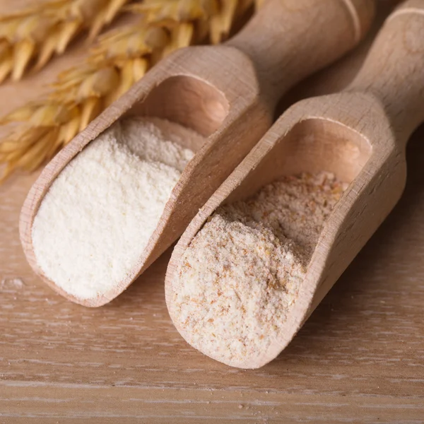 食事および小麦粉 — ストック写真