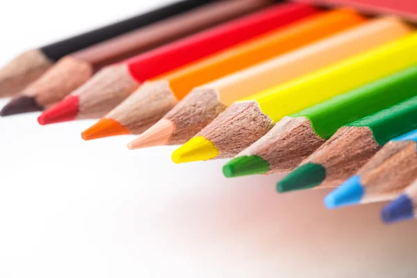 Радужные карандаши — стоковое фото