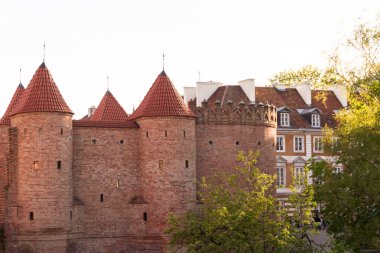 Polonya görülecek. Rönesans barbican Varşova tarihi kent