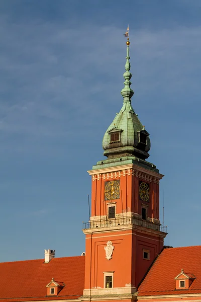 Varšava, Polsko. staré město - proslulý královský hrad. UNESCO svět ji — Stock fotografie