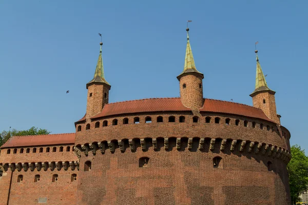 Ворота до Кракова - найкраще збереглися Барбікан в Європі, Польща — стокове фото