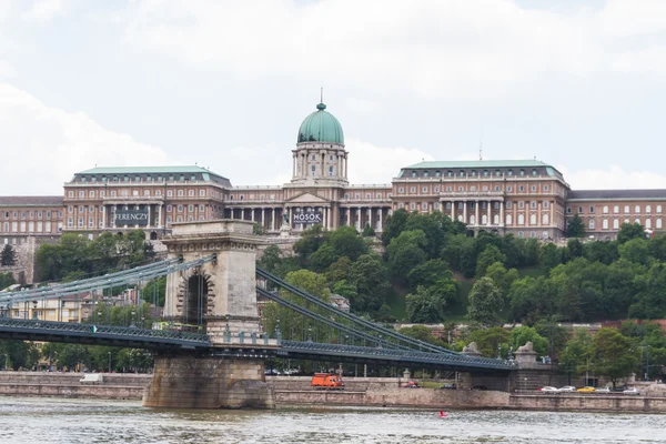 Historische paleis in Boedapest — Stockfoto
