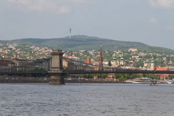 Budapeste cidade panorama com o rio Danúbio — Fotografia de Stock