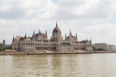 Budapeşte (Macaristan Parlamento Binası)