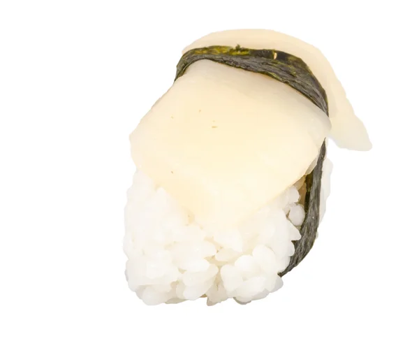 Sushi chaud avec tranche de pétoncle isolé sur fond blanc — Photo