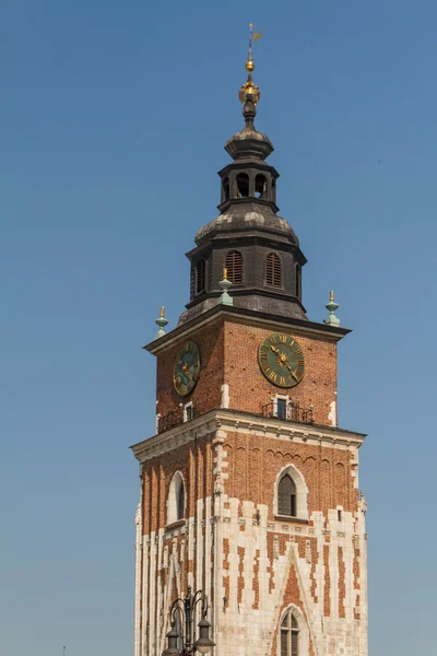 Torre da Câmara Municipal na praça principal de Cracóvia — Fotografia de Stock