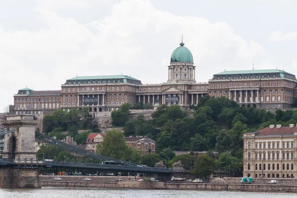 Istana Kerajaan bersejarah di Budapest — Stok Foto