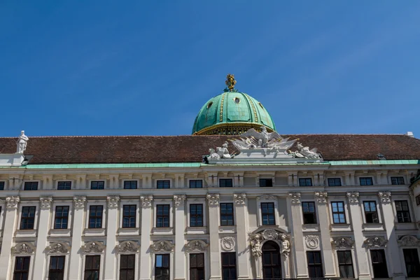 Hofburg und Denkmal. wien.austria. — Stockfoto
