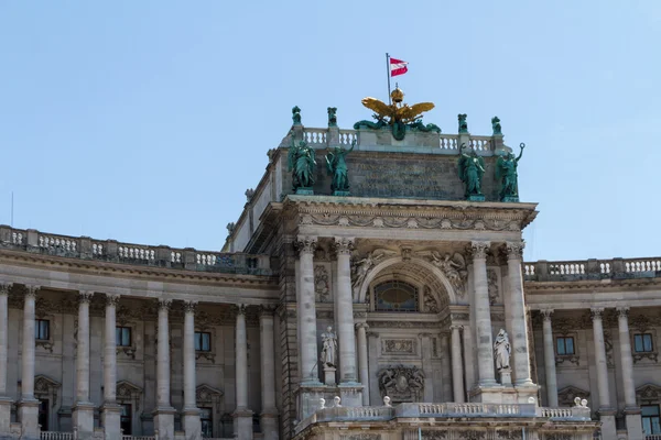 ホーフブルク宮殿コンプレックス、ウィーン、オーストリアのヘルデンプラッツ — ストック写真