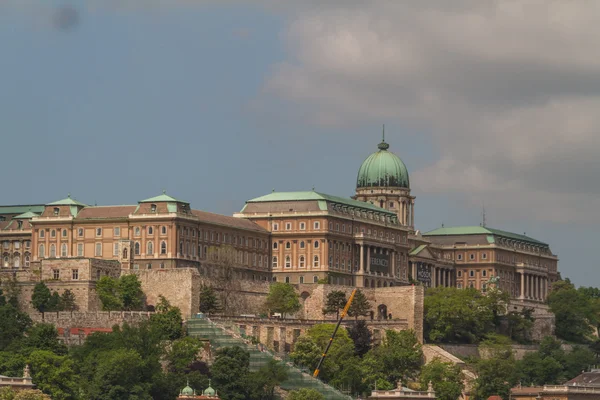 Zabytkowy pałac królewski w Budapeszcie — Zdjęcie stockowe