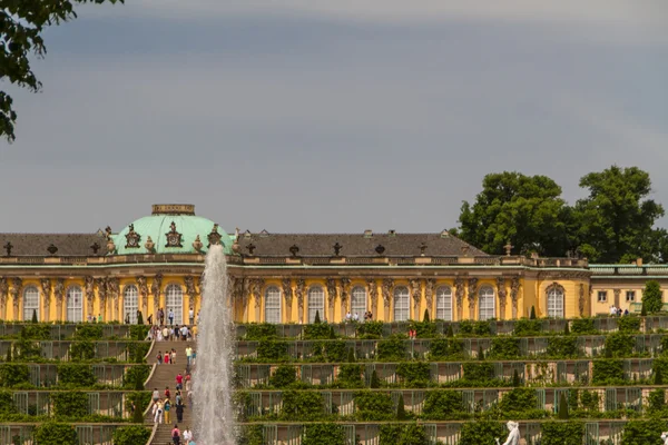 Schloss sanssouci w Poczdamie, Niemcy — Zdjęcie stockowe