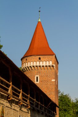 krakow - Avrupa, Polonya'nın en iyi korunmuş barbican kapısına