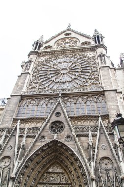 Notre Dame (Paris)