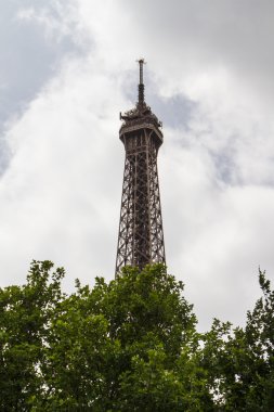 paris tour Eiffel