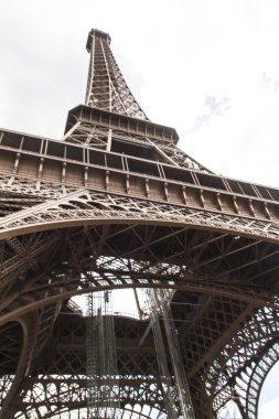 paris tour Eiffel