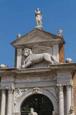Arsenal ve Deniz Müzesi giriş görünüm (Venedik, İtalya).