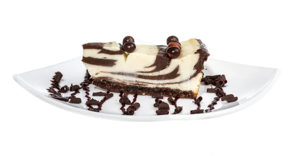 초콜릿 소스와 치즈 케이크 — 스톡 사진