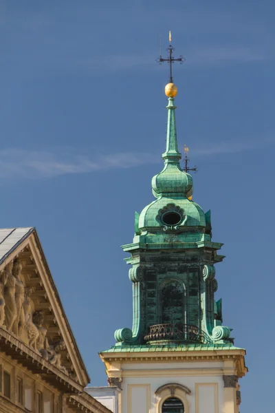 Хрестовоздвиженський храм (kosciol swietego krzyza), Варшава, Польща — стокове фото