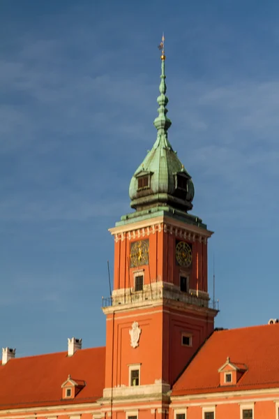 Βαρσοβία, Πολωνία. παλιά πόλη - διάσημο Βασιλικό Κάστρο. μνημείο παγκόσμιας κληρονομιάς της UNESCO — Φωτογραφία Αρχείου
