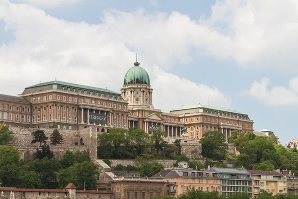 Королевский дворец в Будапеште — стоковое фото