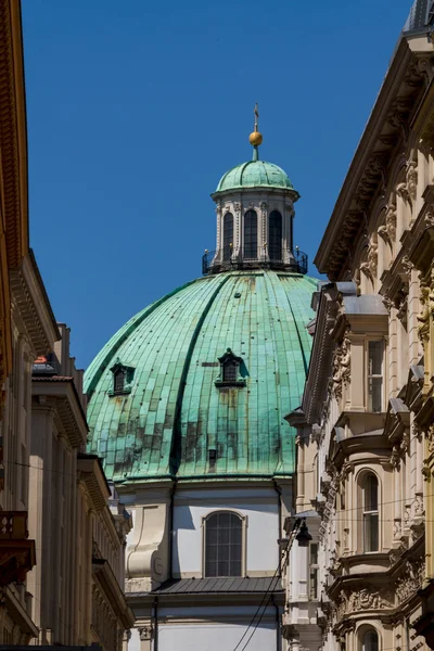 Viena, Austria - famosa Peterskirche (Iglesia de San Pedro) ) —  Fotos de Stock