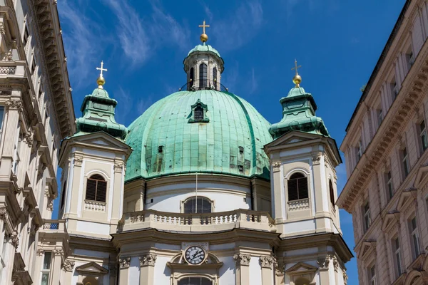 Vídeň, Rakousko - slavný peterskirche (kostel svatého Petra) — Stock fotografie