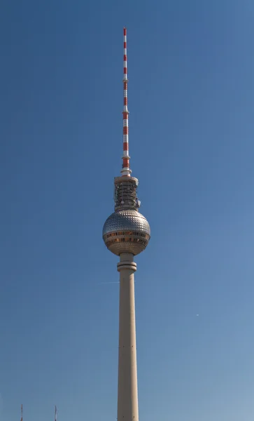 Fernsehturm in berlin mitte — Stockfoto