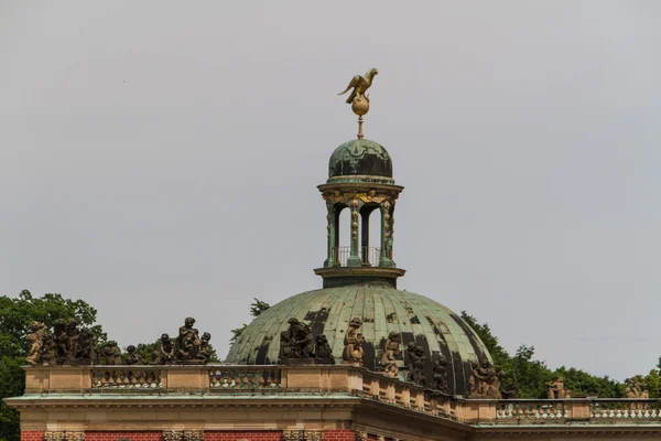 Yeni Sanssouci Sarayı Potsdam, Almanya 'daki kraliyet parkı. — Stok fotoğraf