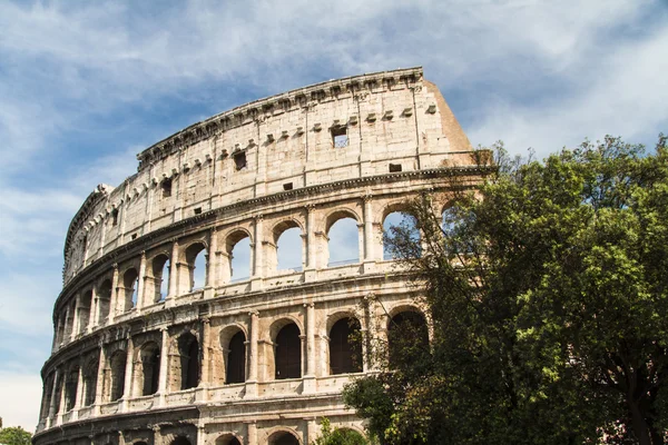 O Coliseu em Roma, Itália — Fotografia de Stock