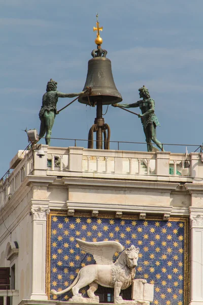 十二宫杀手时钟，圣标志着广场，威尼斯意大利 — 图库照片