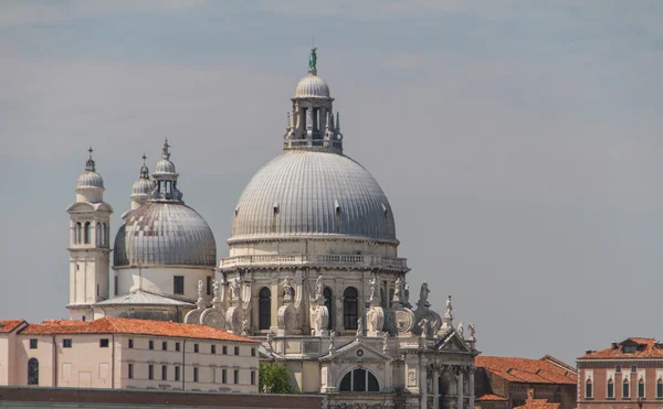 Basilikan santa maria della salute i Venedig — Stockfoto