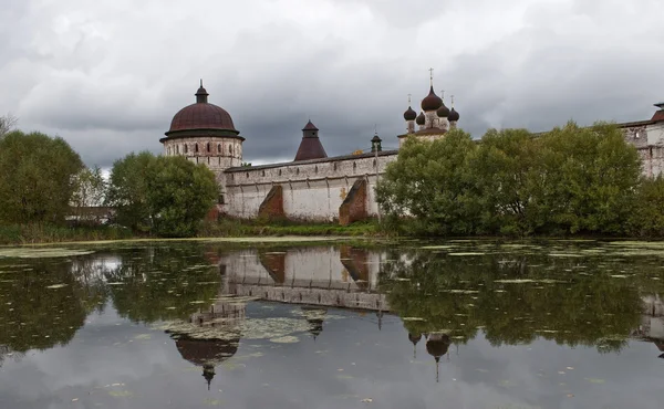 Klooster van St boris en gleb in de buurt van rostov de grote, Rusland — Stockfoto