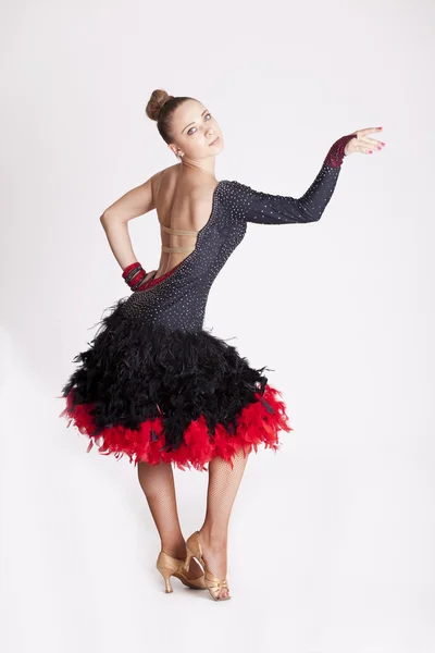 Bailarina profesional posando — Stockfoto