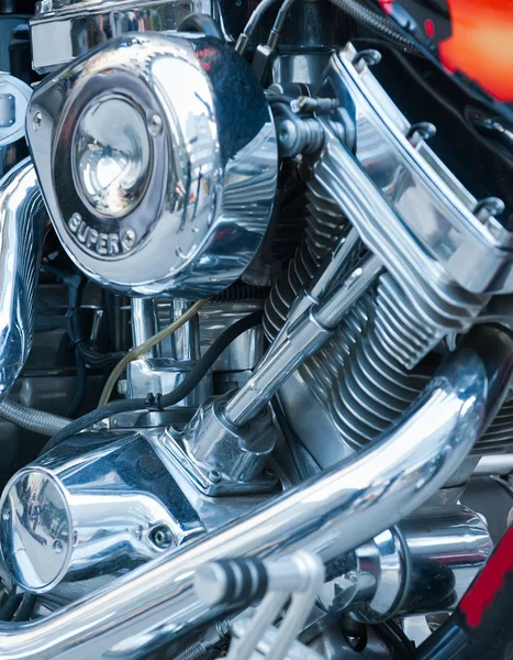 Chrome 摩托车发动机 — 图库照片