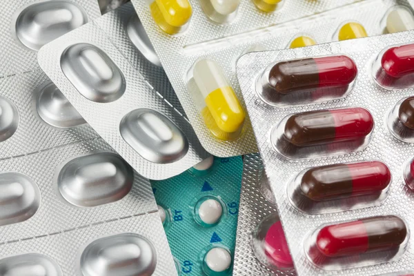 Muitos comprimidos ou comprimidos — Fotografia de Stock