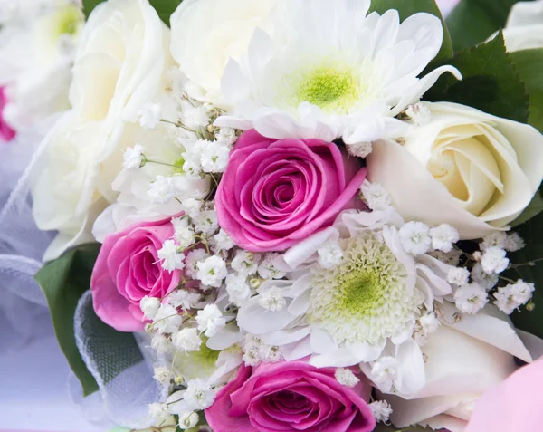 Bouquet di fiori freschi — Foto Stock