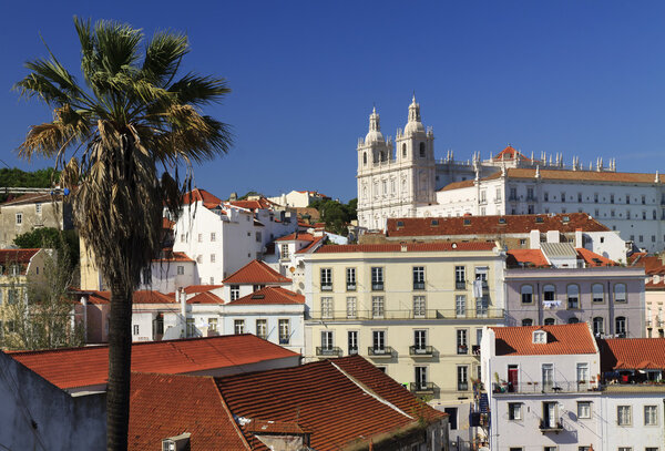 View of Alfama district, old Lisbon (Portugal
)