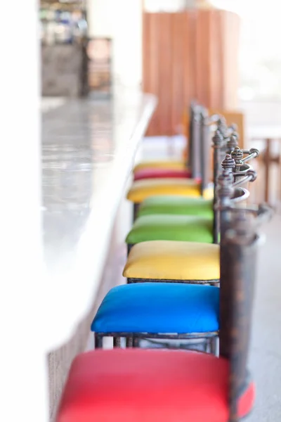 Fezes de bar coloridas — Fotografia de Stock