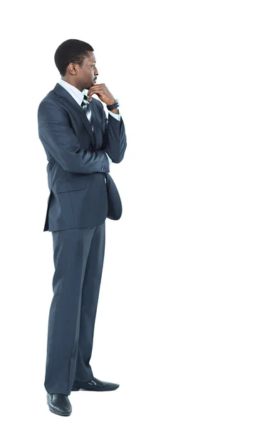 Junge afrikanisch-amerikanische männliche Modell auf isoliertem Hintergrund — Stockfoto