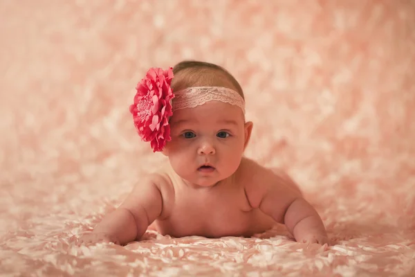 Schattige baby — Stockfoto
