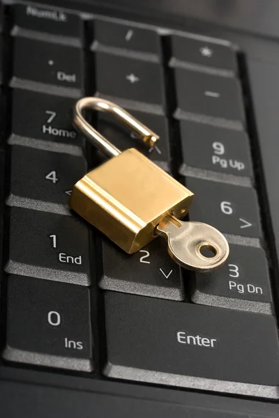 Keyboard and lock — Stock Photo, Image