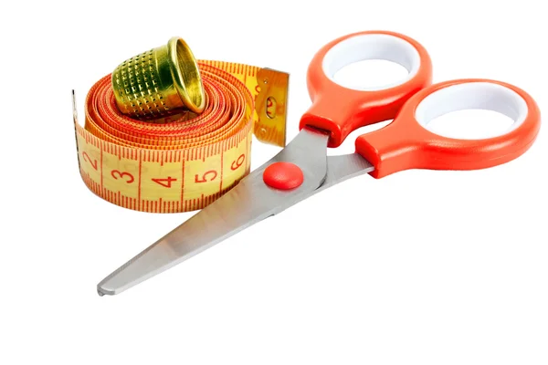 Nůžky, patrony a měřicí pásky — Stock fotografie
