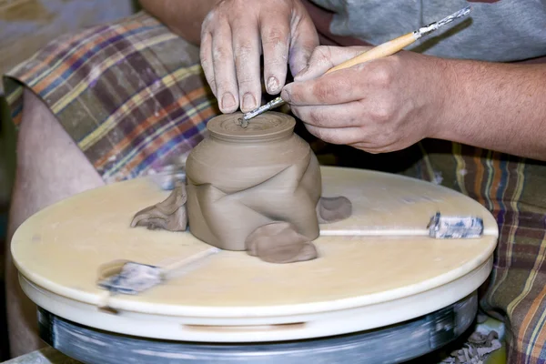 Artesano de cerámica — Foto de Stock