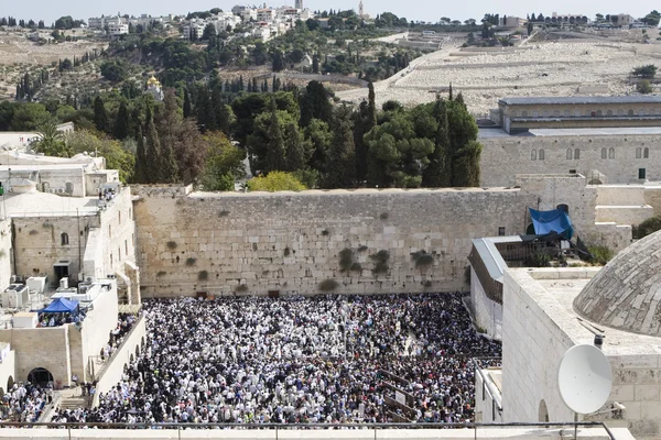西部の壁でユダヤ人の祈りエルサレム イスラエル — ストック写真