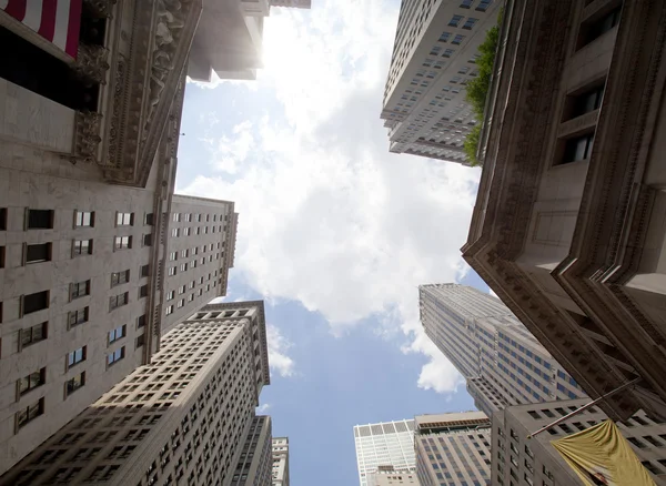 Zakelijke torens in new york city. — Stockfoto