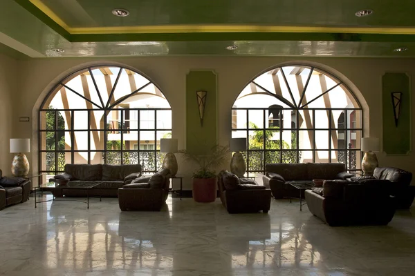 Fancy, lyse lobby på stedet – stockfoto