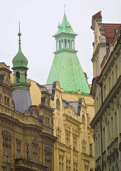 Prags kyrktorn — Stockfoto