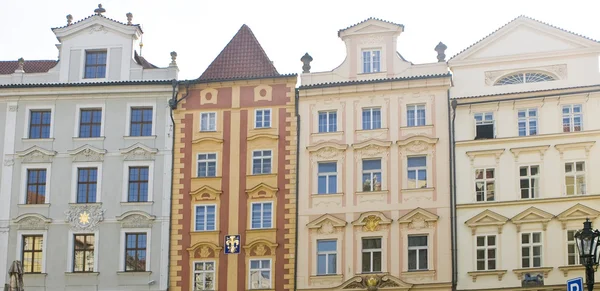 Praag. rode daken — Stockfoto