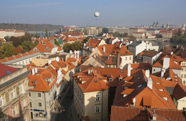Praga. Tetti rossi — Foto Stock