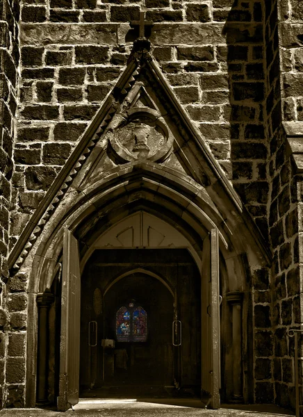 Kiliseye giriş. — Stok fotoğraf
